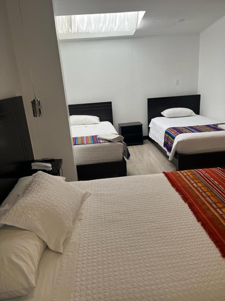 Hostal Entre Rios Cuenca Esterno foto